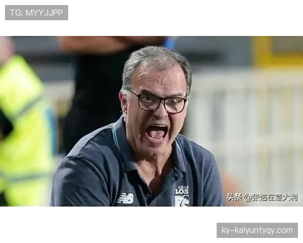 球门球出球规则全解析：什么时候必须踢出界外？